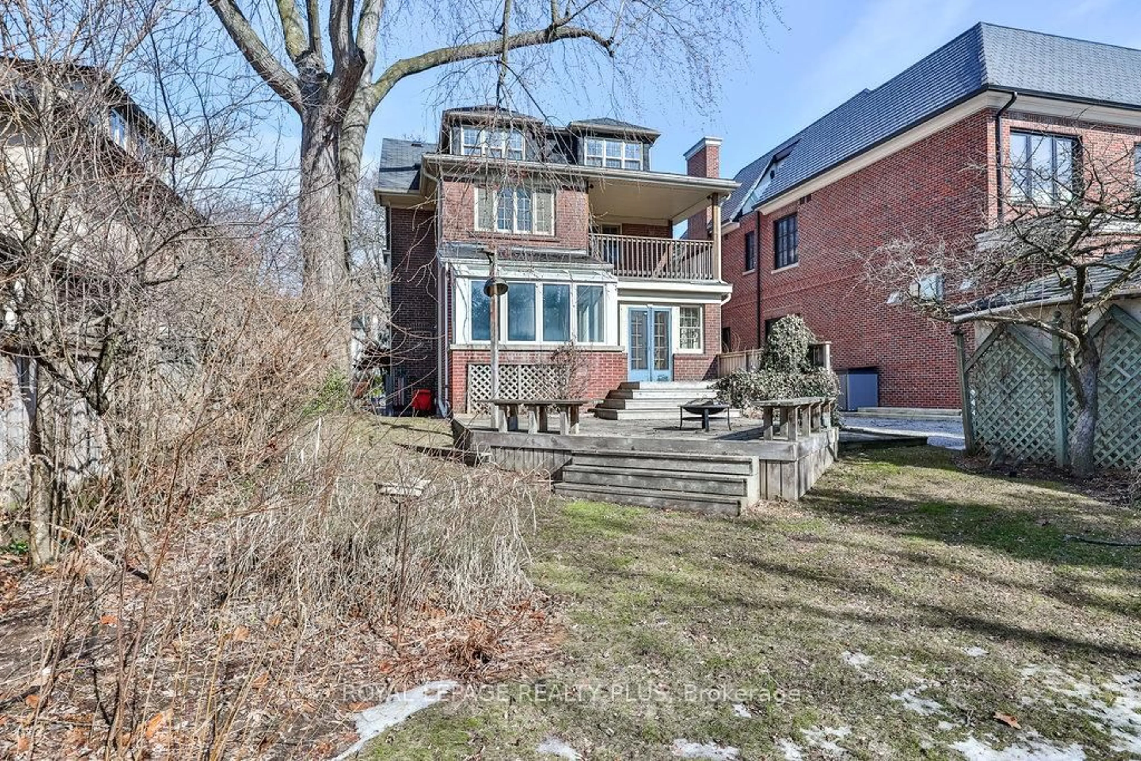 Home with brick exterior material, street for 225 Glenrose Ave, Toronto Ontario M4T 1L1