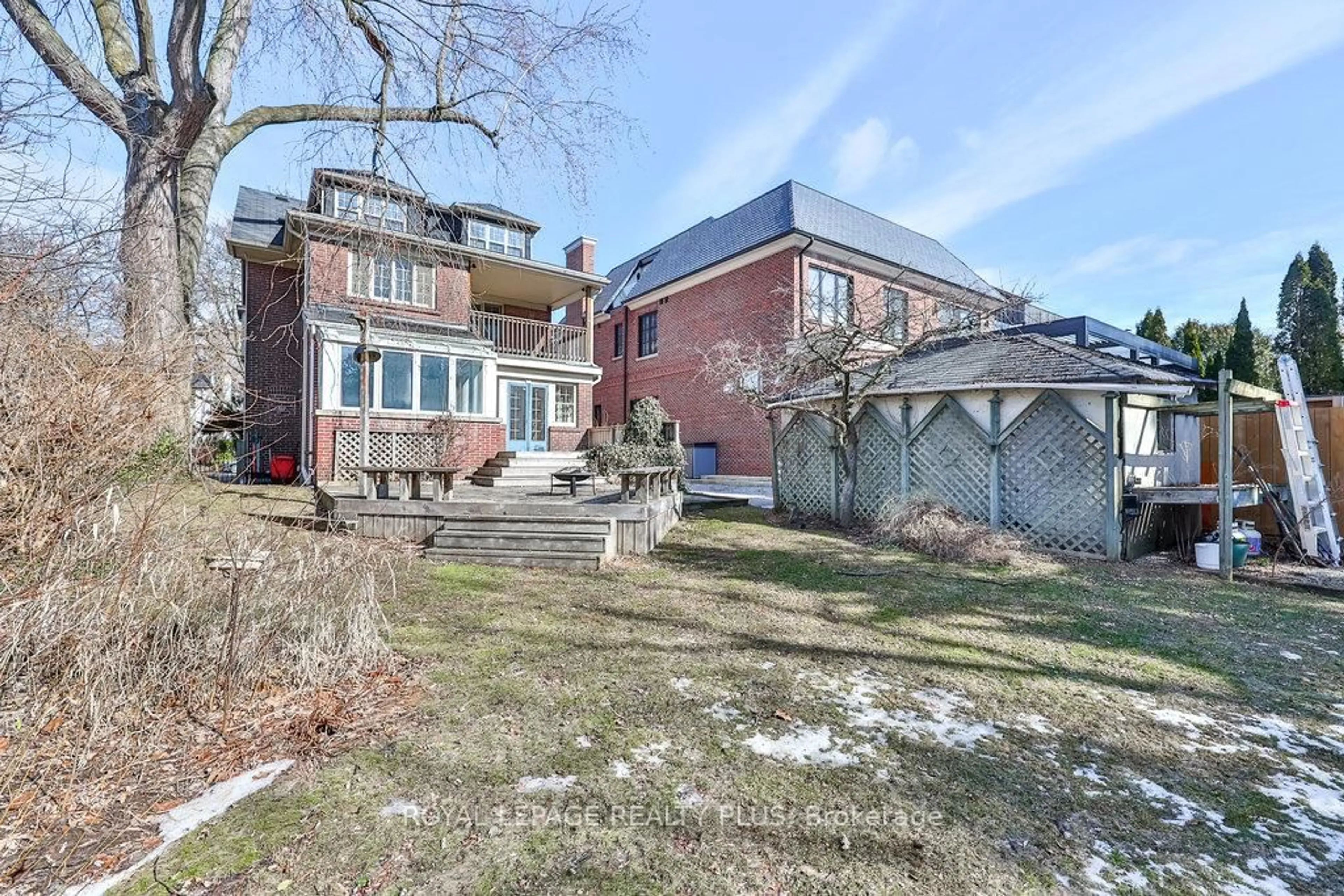 Home with brick exterior material, street for 225 Glenrose Ave, Toronto Ontario M4T 1L1
