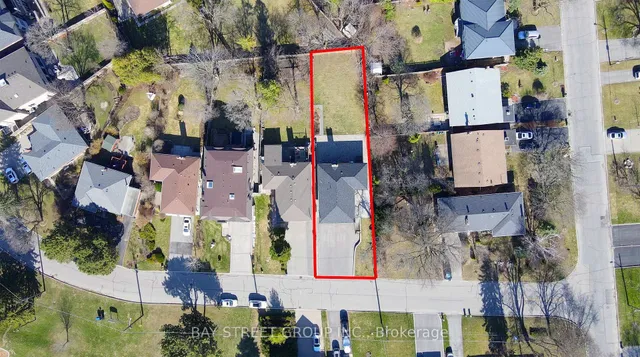 Additional property image - 7 Caswell Dr