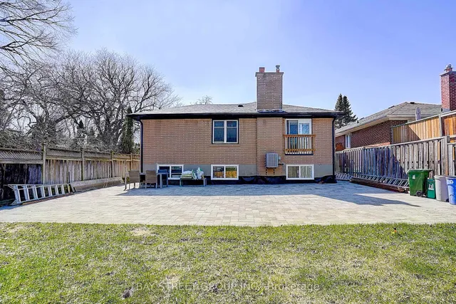 Additional property image - 7 Caswell Dr