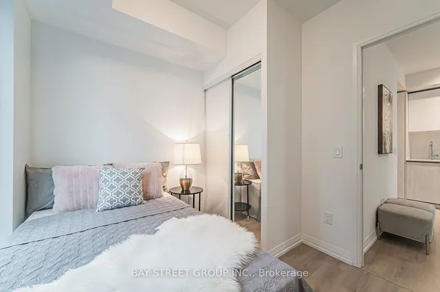 Additional property image - 8 WIDMER St Unit 3305