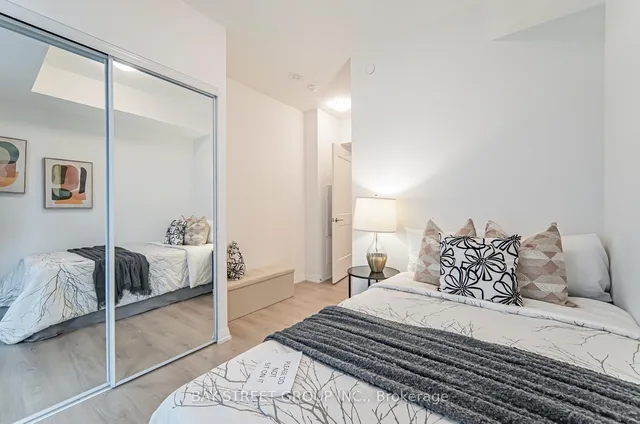 Additional property image - 8 WIDMER St Unit 3305