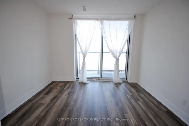 Additional property image - 188 Fairview Mall Dr Unit 1106