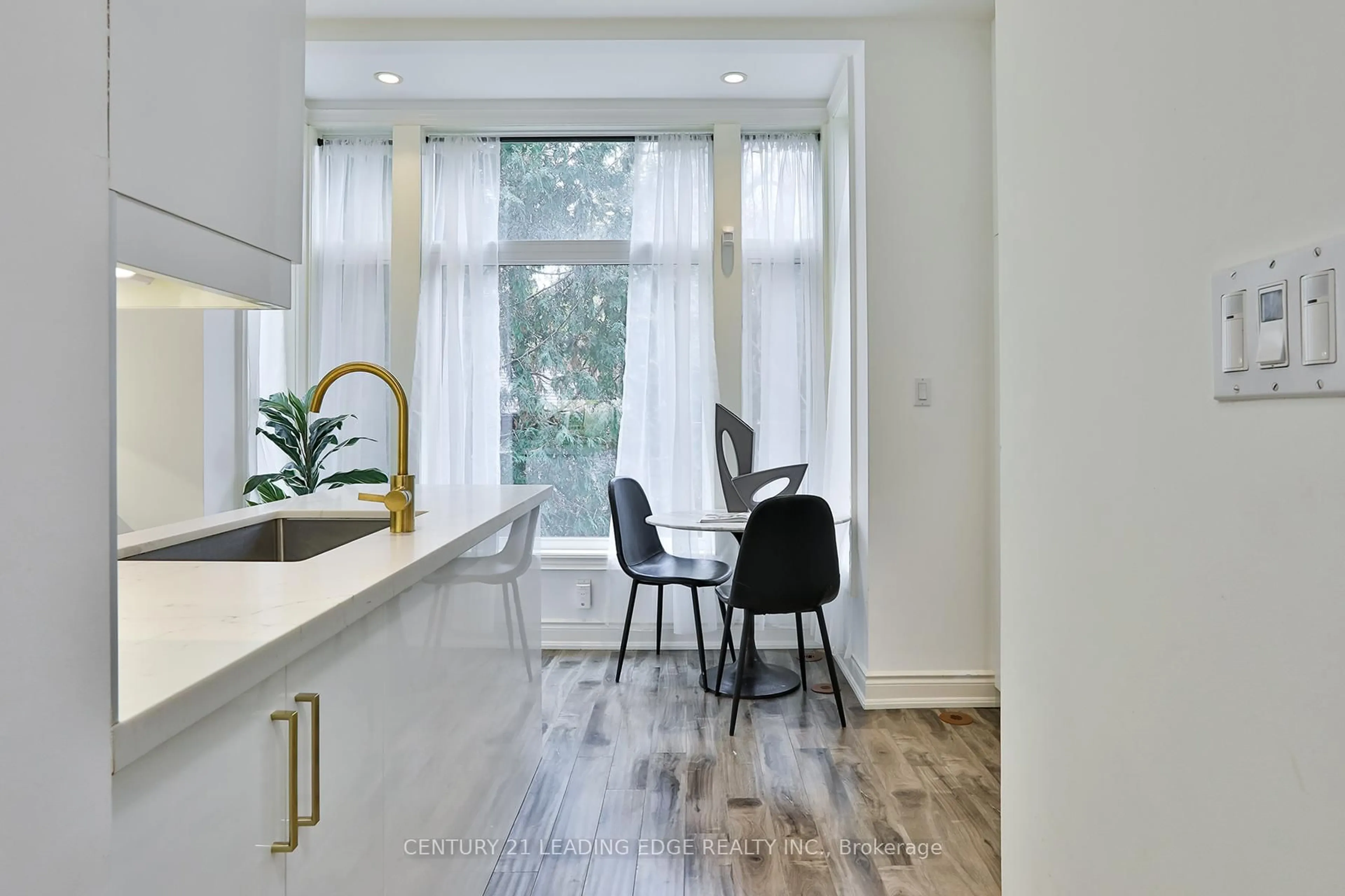 Open concept kitchen, unknown for 198 B Moore Ave, Toronto Ontario M4T 1V8