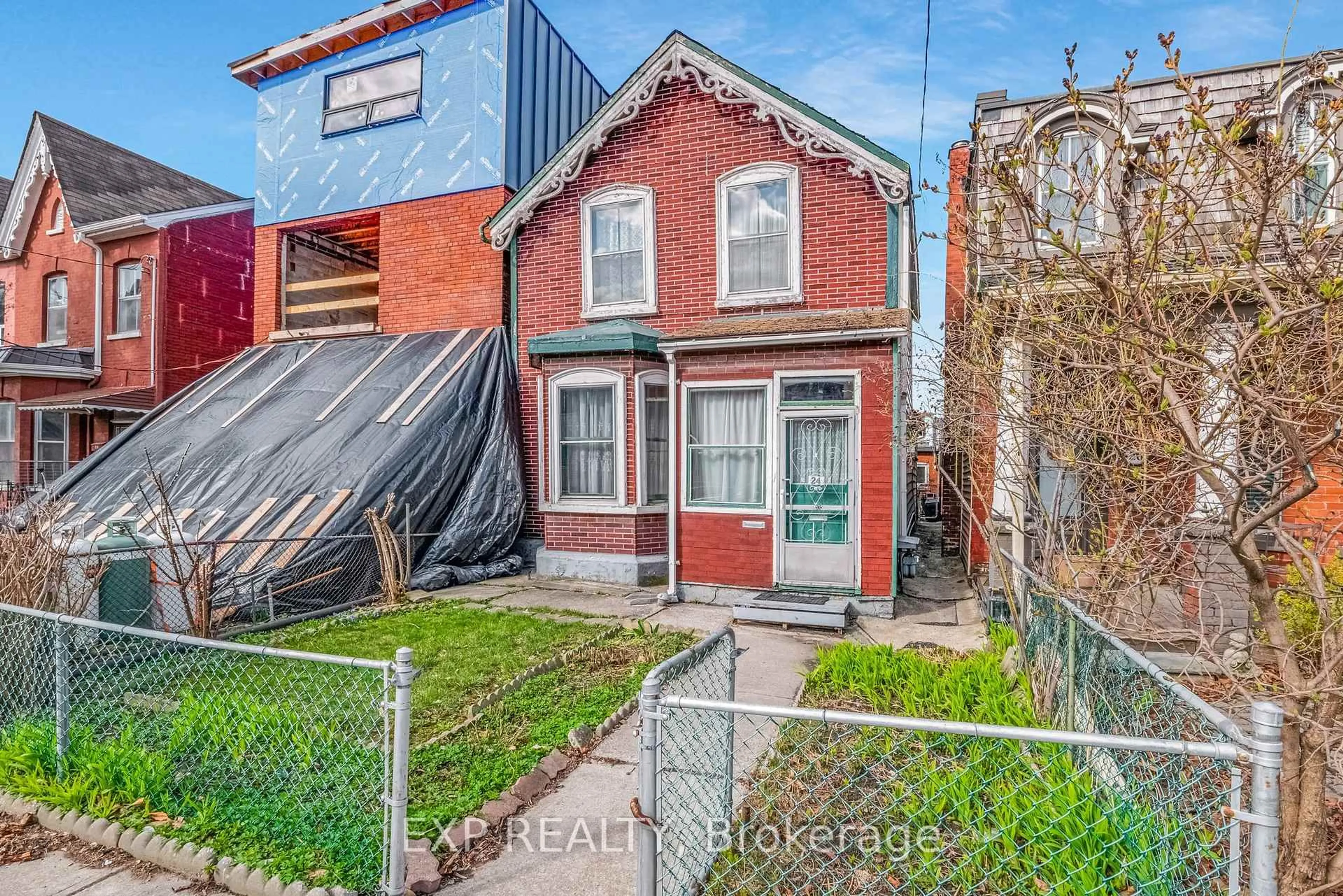 Unknown for 24 Brookfield St, Toronto Ontario M6J 3A9