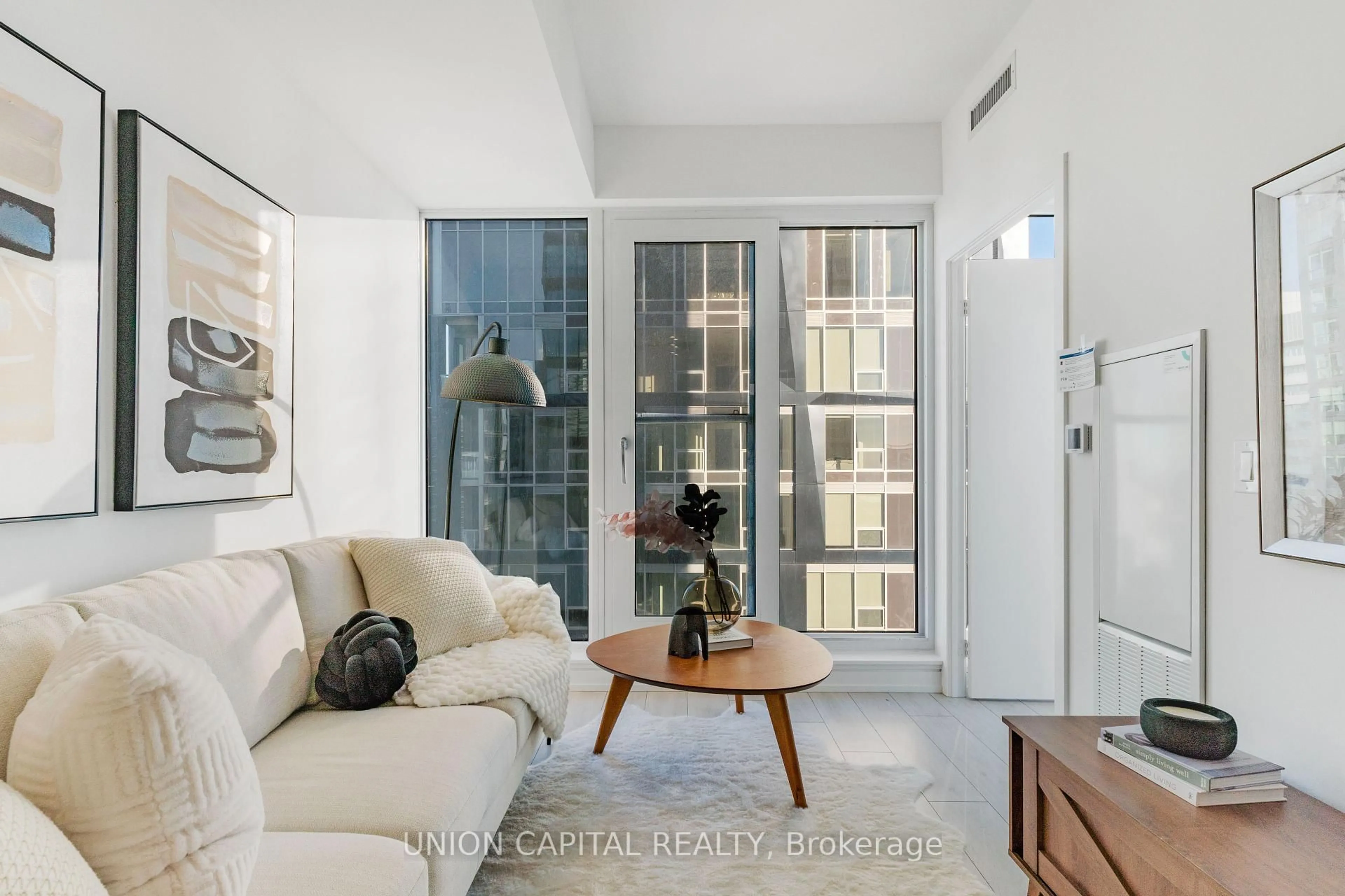 Unknown for 55 Mercer St #4710, Toronto Ontario M5V 0W4