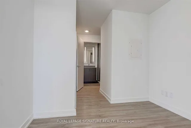 Additional property image - 135 East Liberty St Unit 1005
