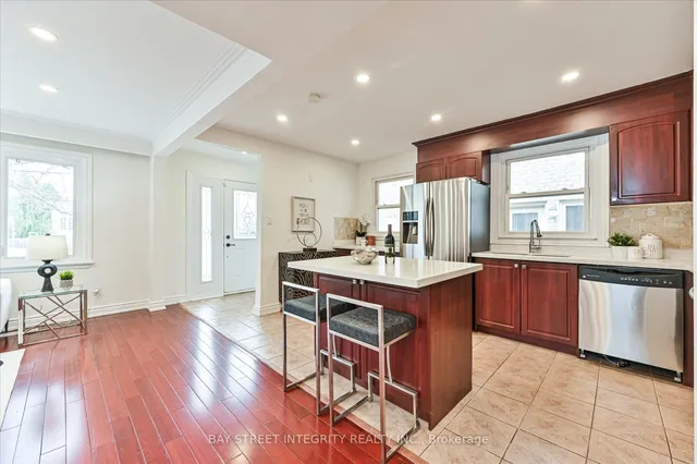 Additional property image - 435 Cummer Ave