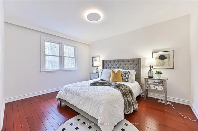 Additional property image - 435 Cummer Ave