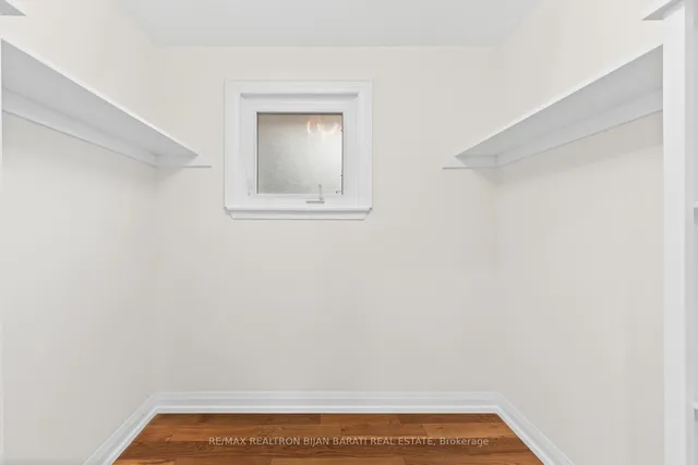 Additional property image - 4 Robinter Dr