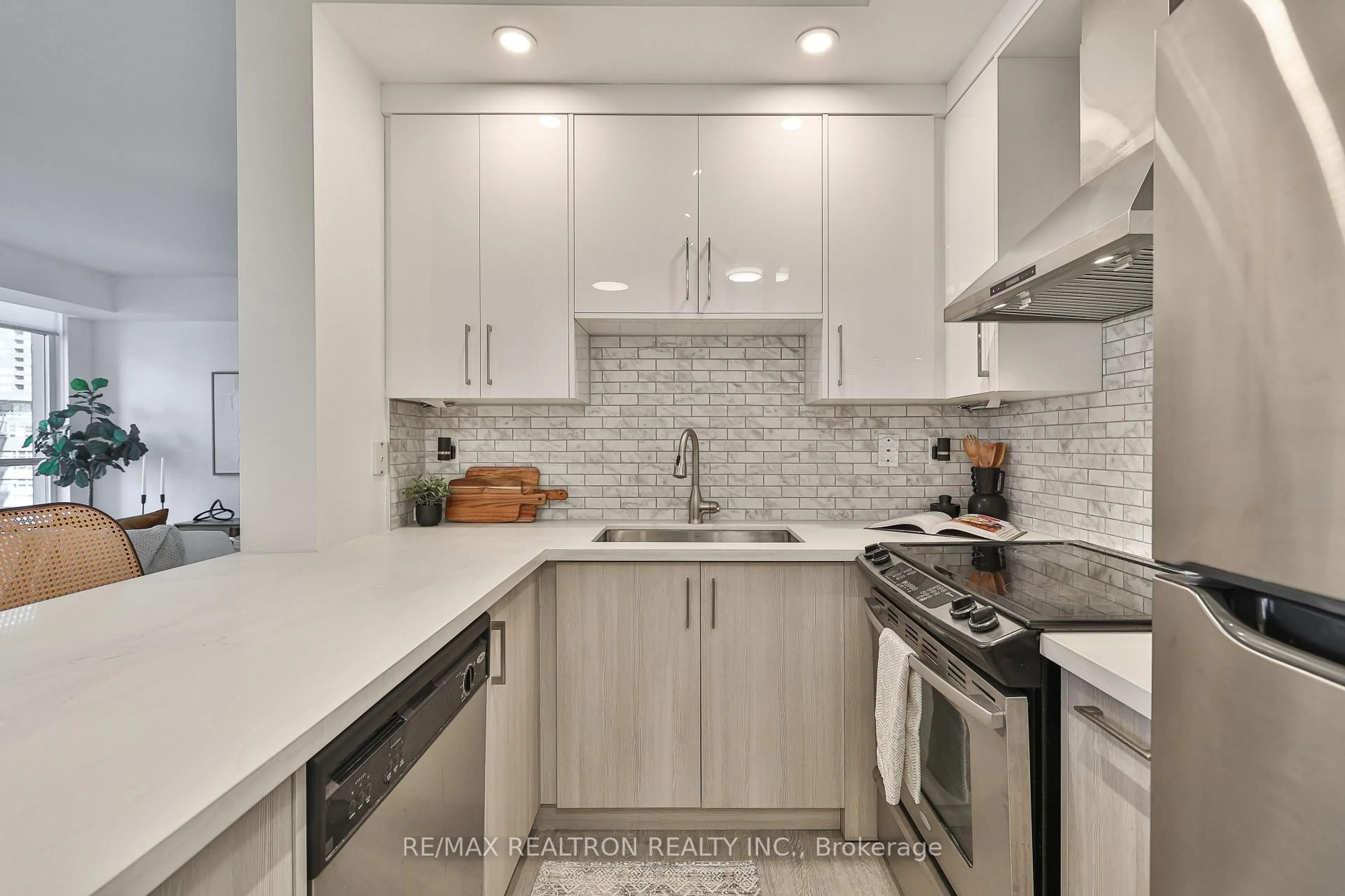 Contemporary kitchen, ceramic/tile floor for 21 Grand Magazine St #710, Toronto Ontario M5V 1B5