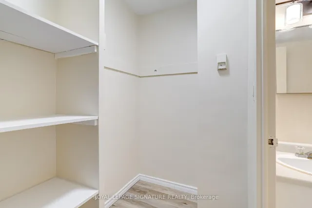 Additional property image - 40 Homewood Ave Unit 1011