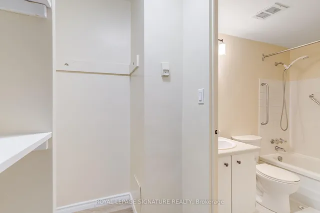Additional property image - 40 Homewood Ave Unit 1011