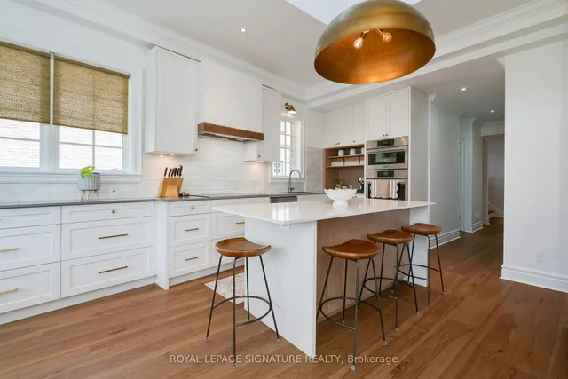 Additional property image - 18 Weybourne Cres