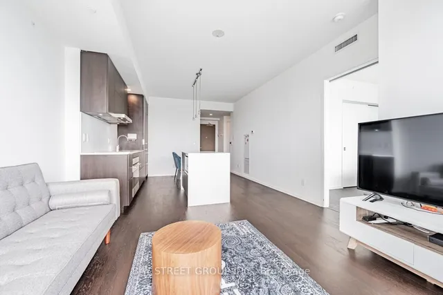 Additional property image - 1 Bloor St Unit 5105