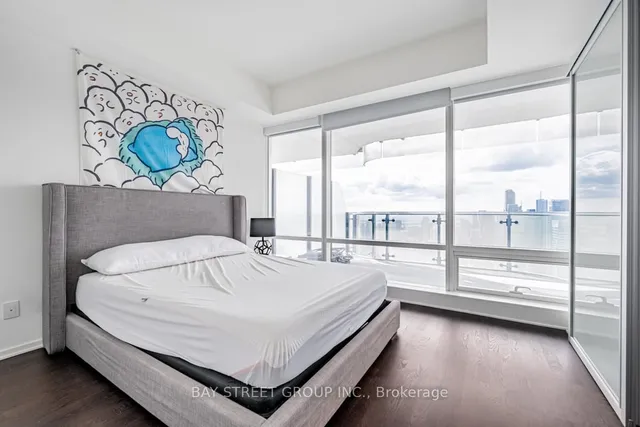 Additional property image - 1 Bloor St Unit 5105