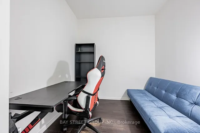 Additional property image - 1 Bloor St Unit 5105