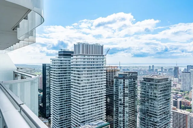 Additional property image - 1 Bloor St Unit 5105