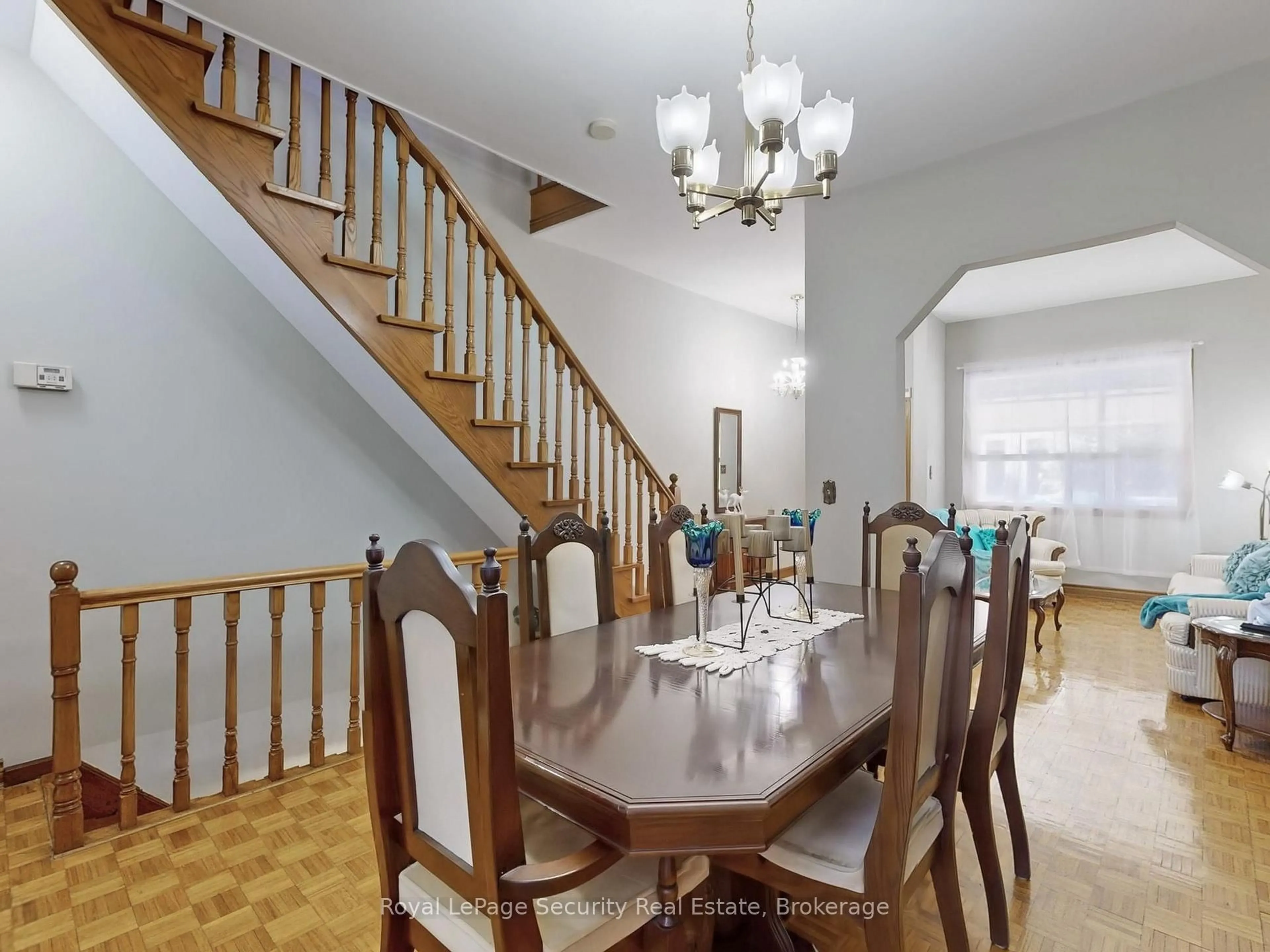 Dining room, unknown for 281 Euclid Ave, Toronto Ontario M6J 2K1