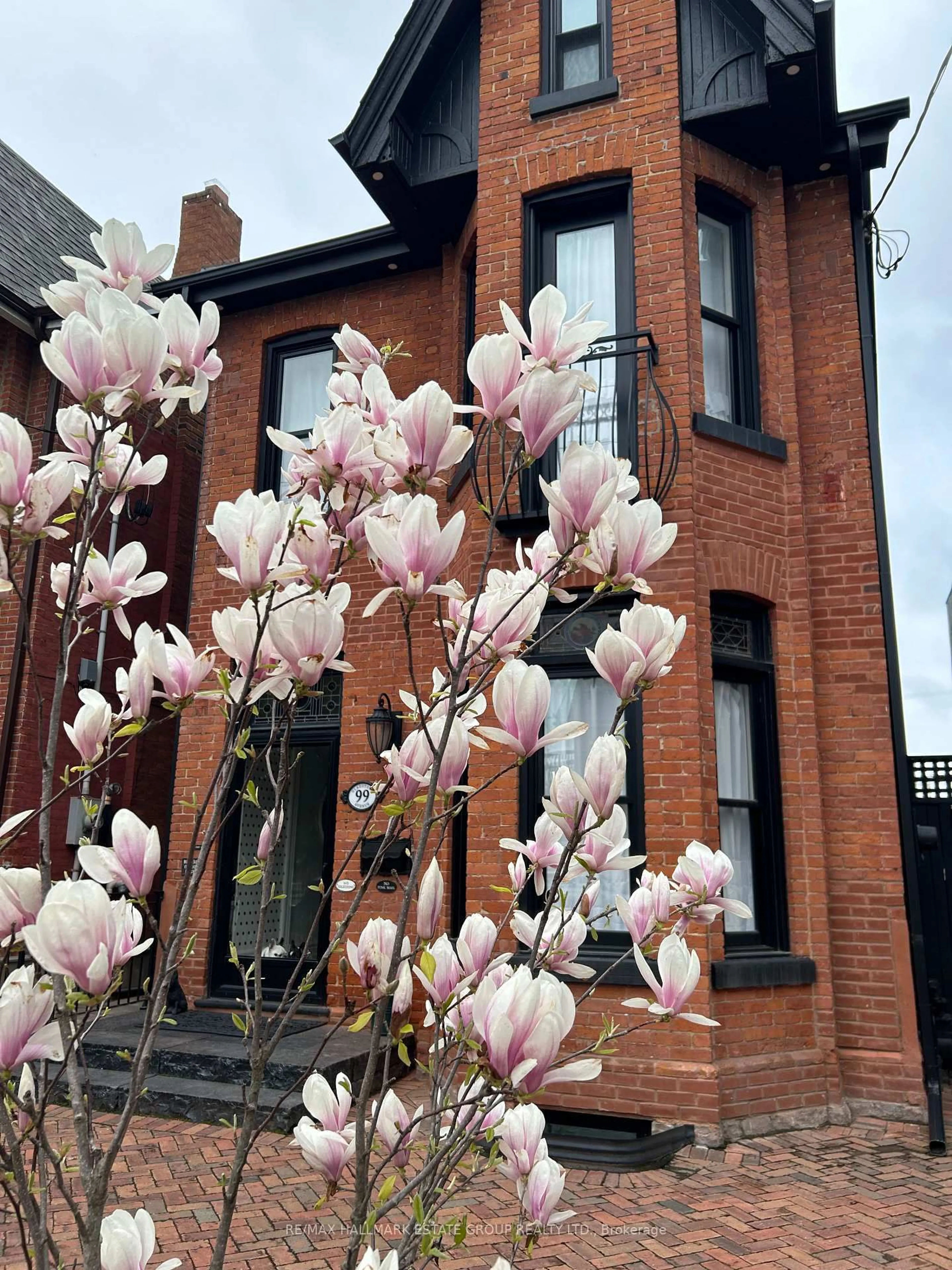 Home with brick exterior material, street for 99 Gladstone Ave, Toronto Ontario M6J 3L1