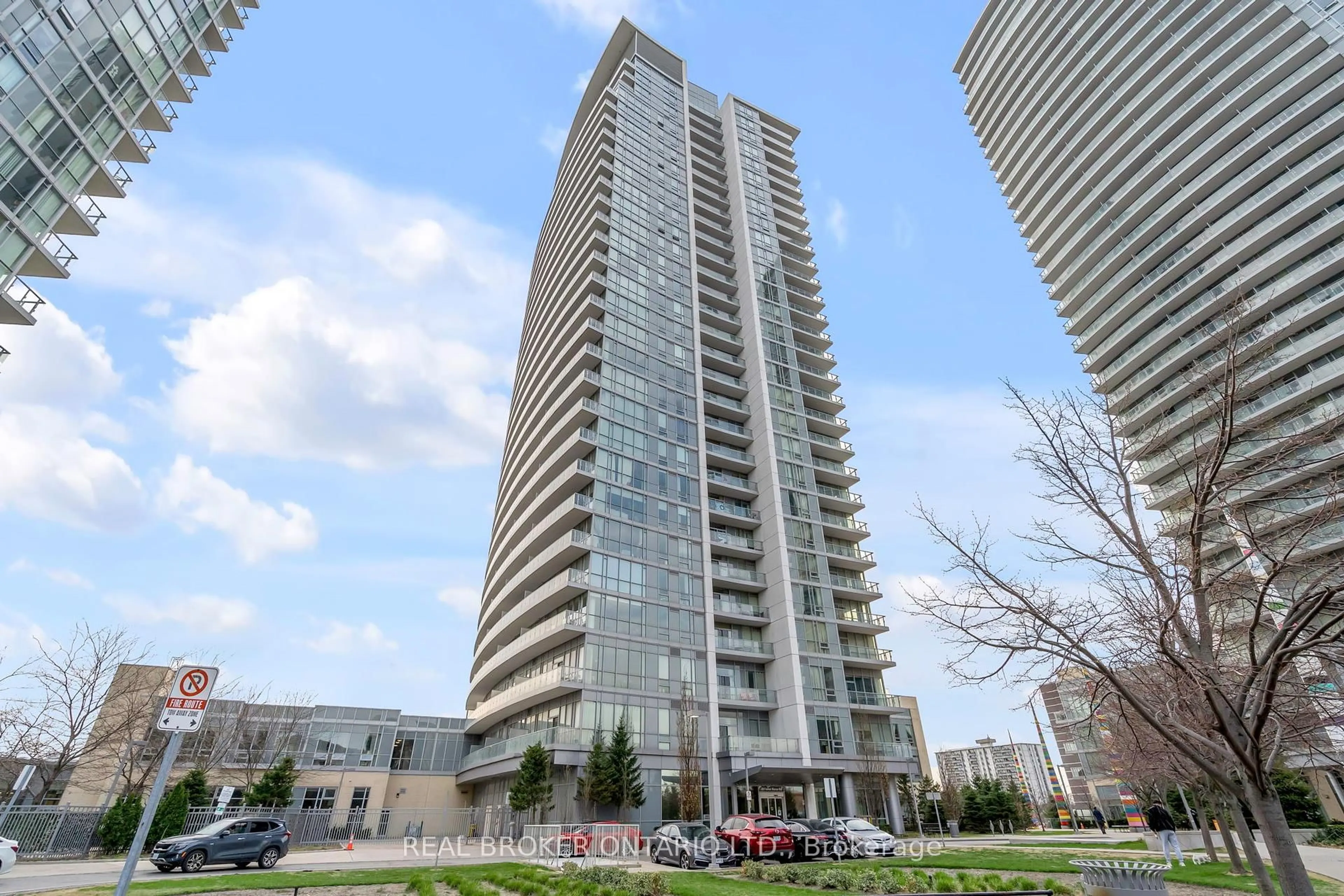 Patio, unknown for 66 Forest Manor Rd #408, Toronto Ontario M2J 0B7