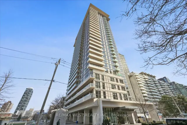 Additional property image - 70 Roehampton Ave Unit 314