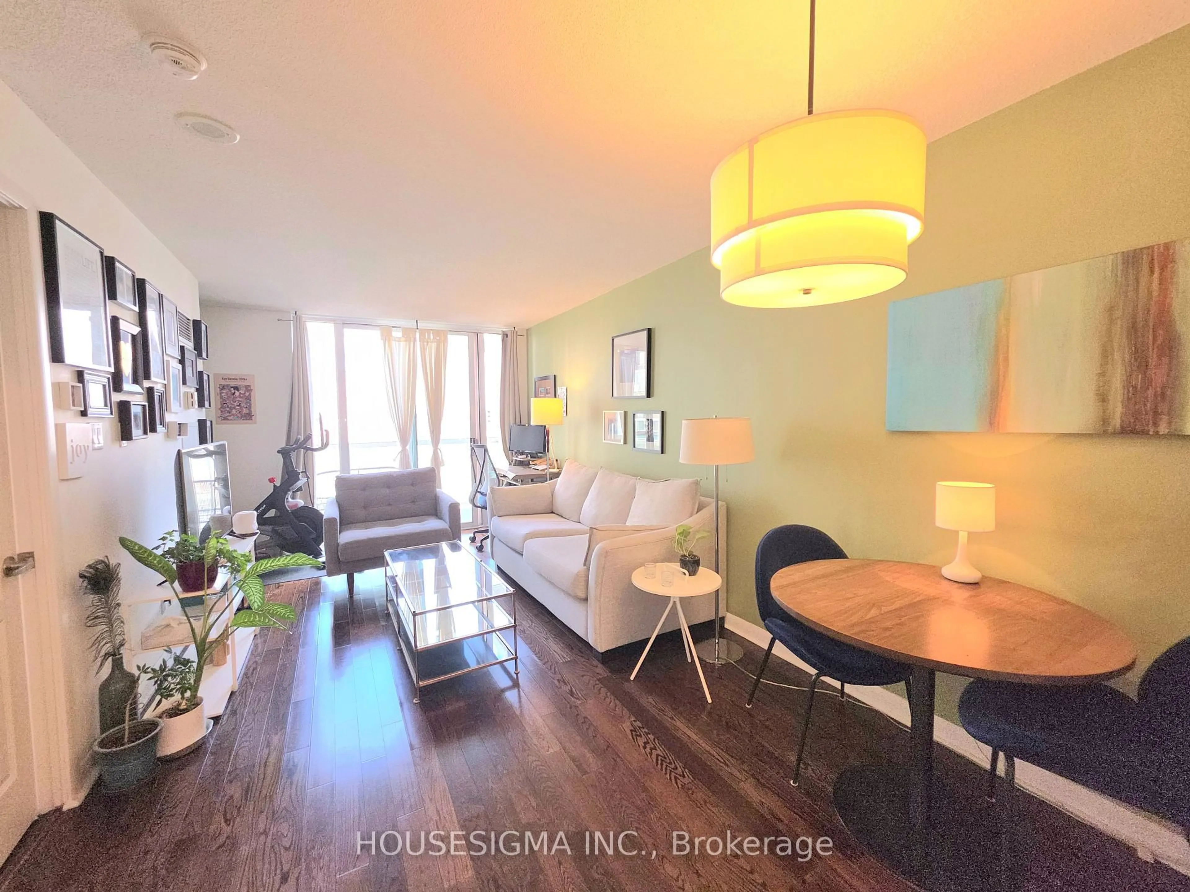 Living room with furniture, wood/laminate floor for 313 Richmond St #1155, Toronto Ontario M5A 4S7