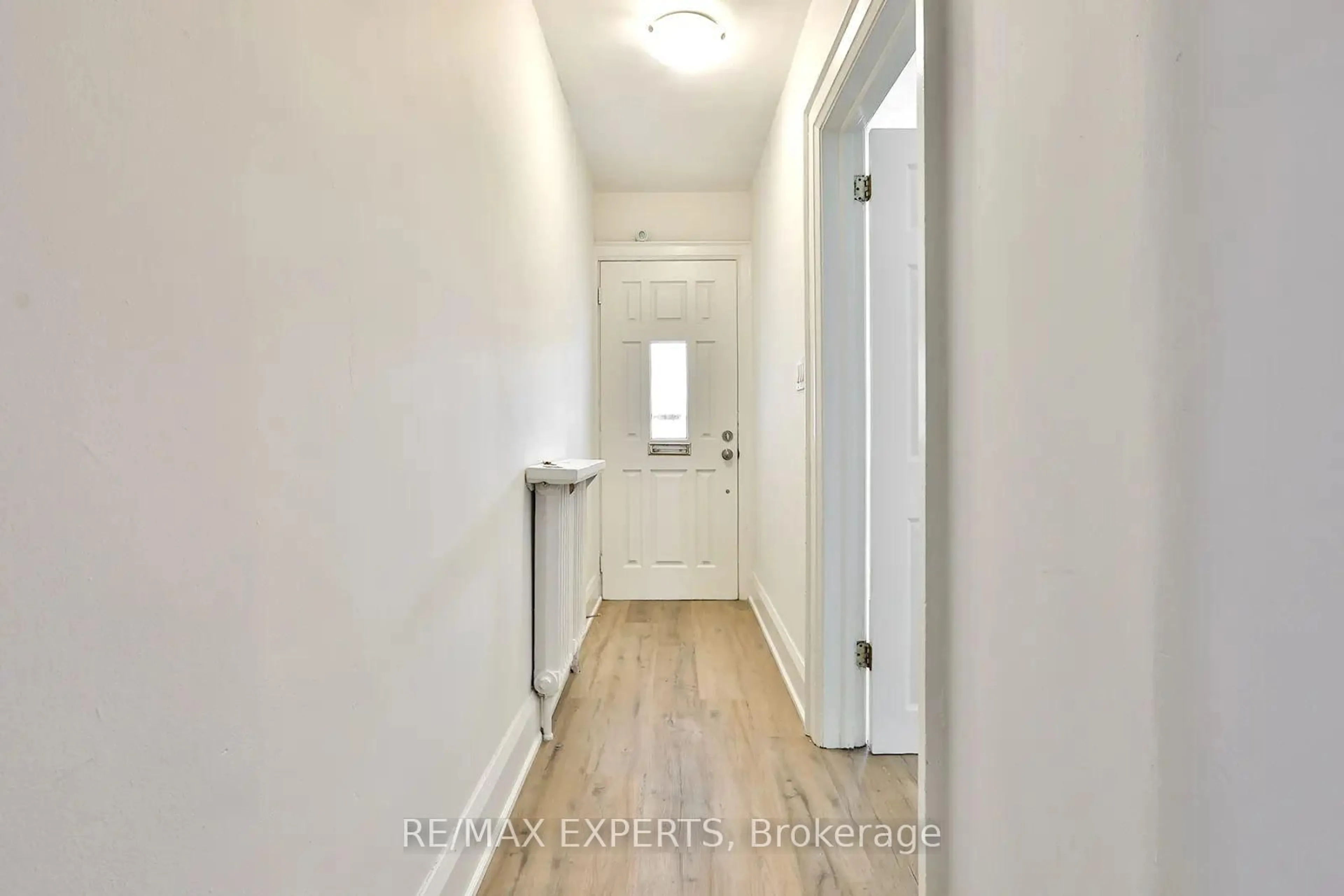 Unknown for 659 Vaughan Rd, Toronto Ontario M6E 2Y4