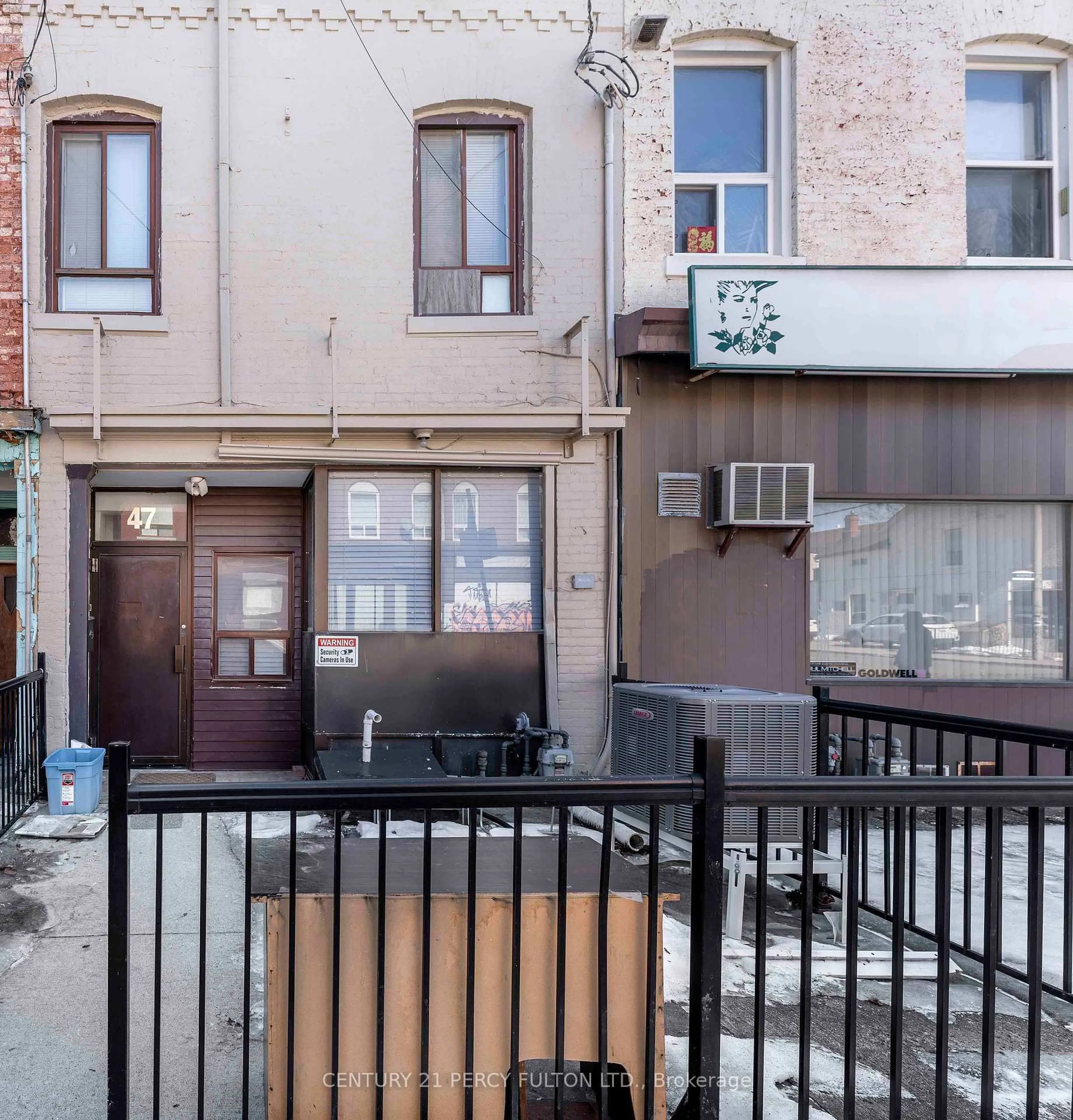 Unknown for 47 Grange Ave, Toronto Ontario M5T 1C6