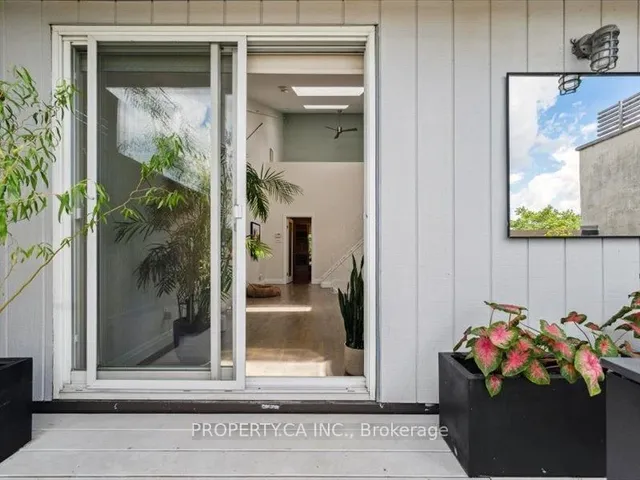 Additional property image - 670 Richmond St Unit 204