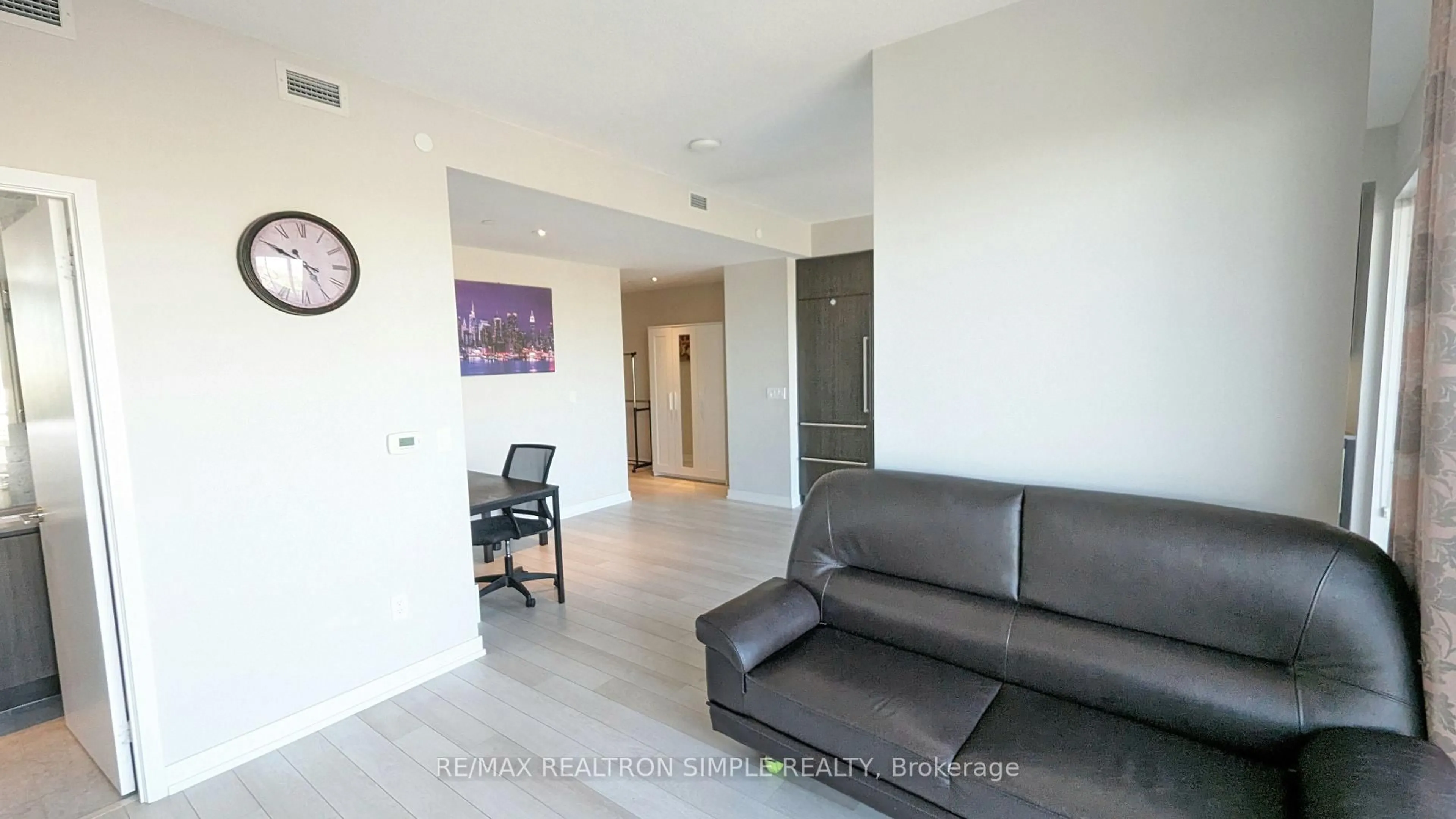 Unknown for 117 Mcmahon Dr #1211, Toronto Ontario M2K 0E4