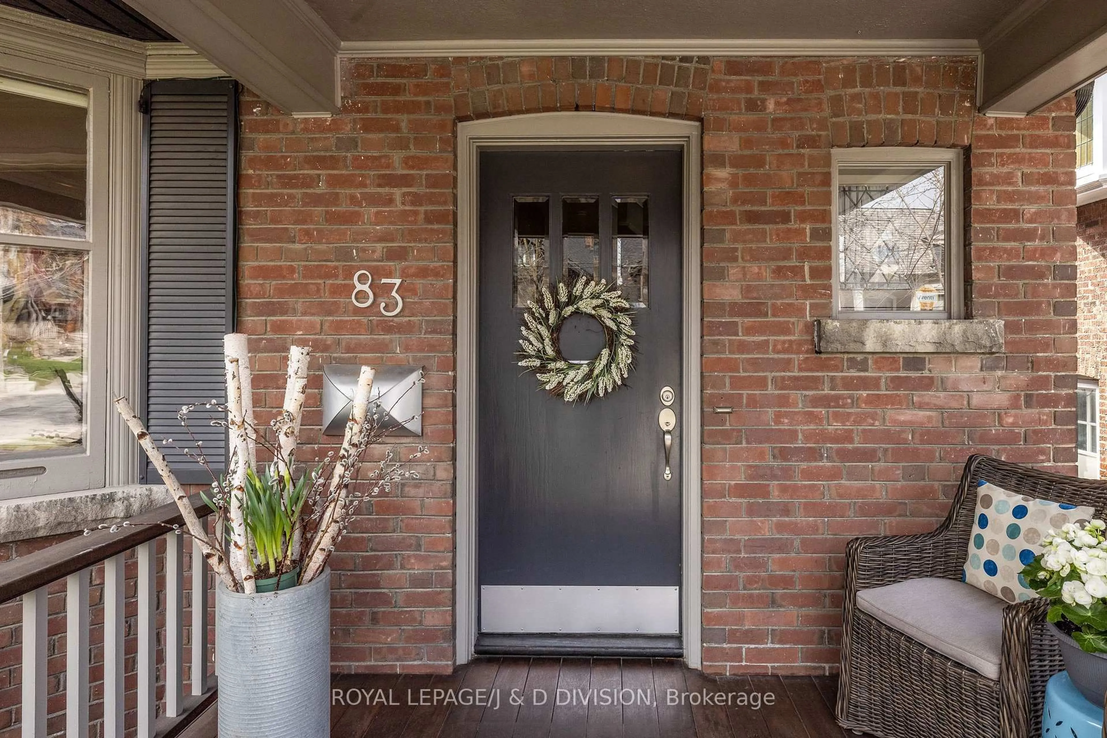Indoor entryway for 83 Glencairn Ave, Toronto Ontario M4R 1M7