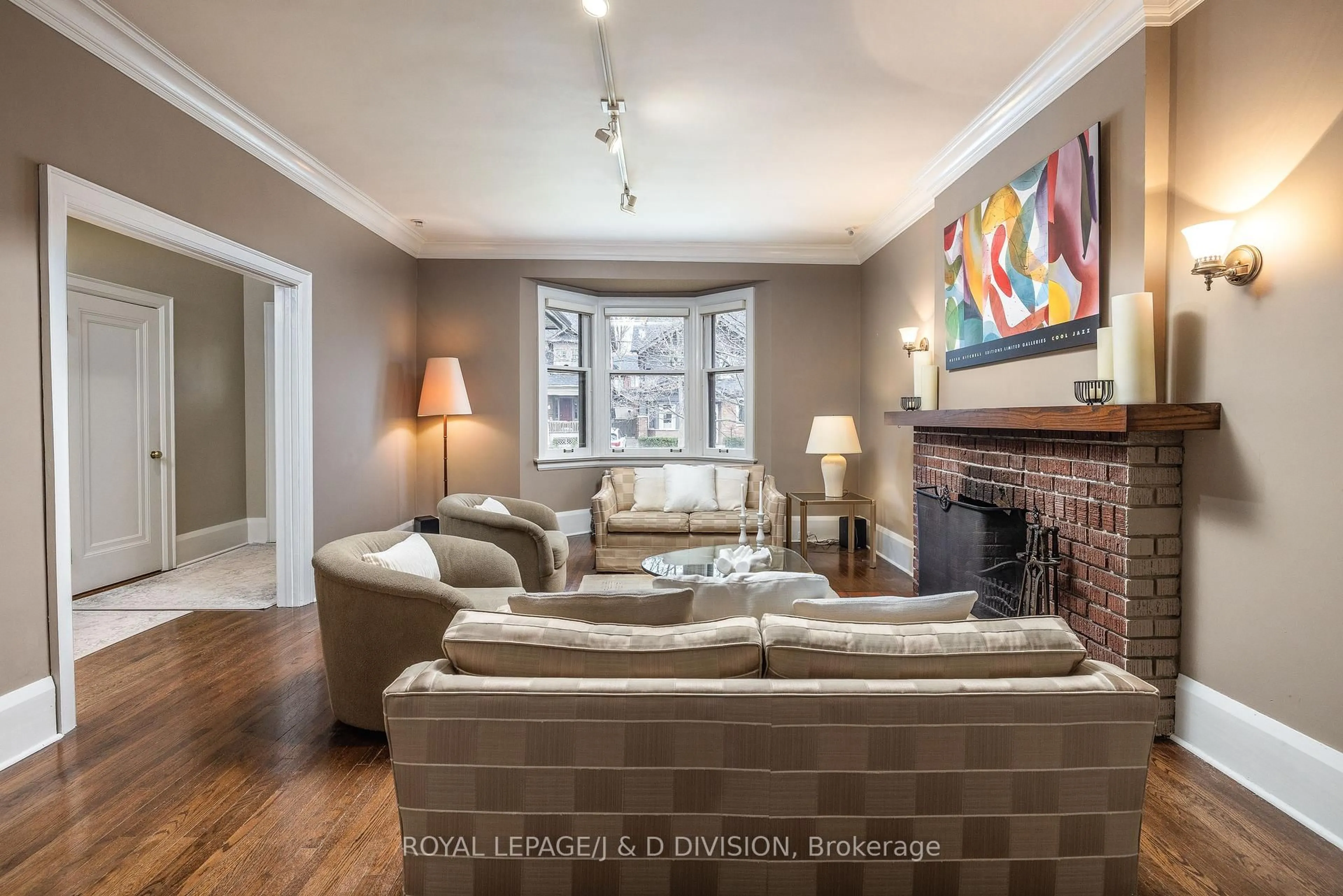 Living room with furniture, unknown for 83 Glencairn Ave, Toronto Ontario M4R 1M7