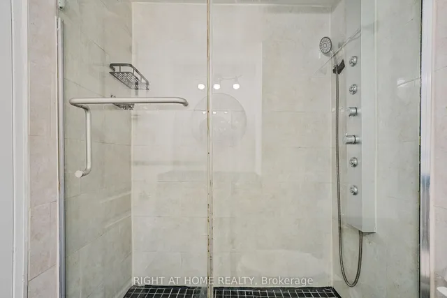 Additional image 9 of 60 Pavane Linkway N/A Unit 1503