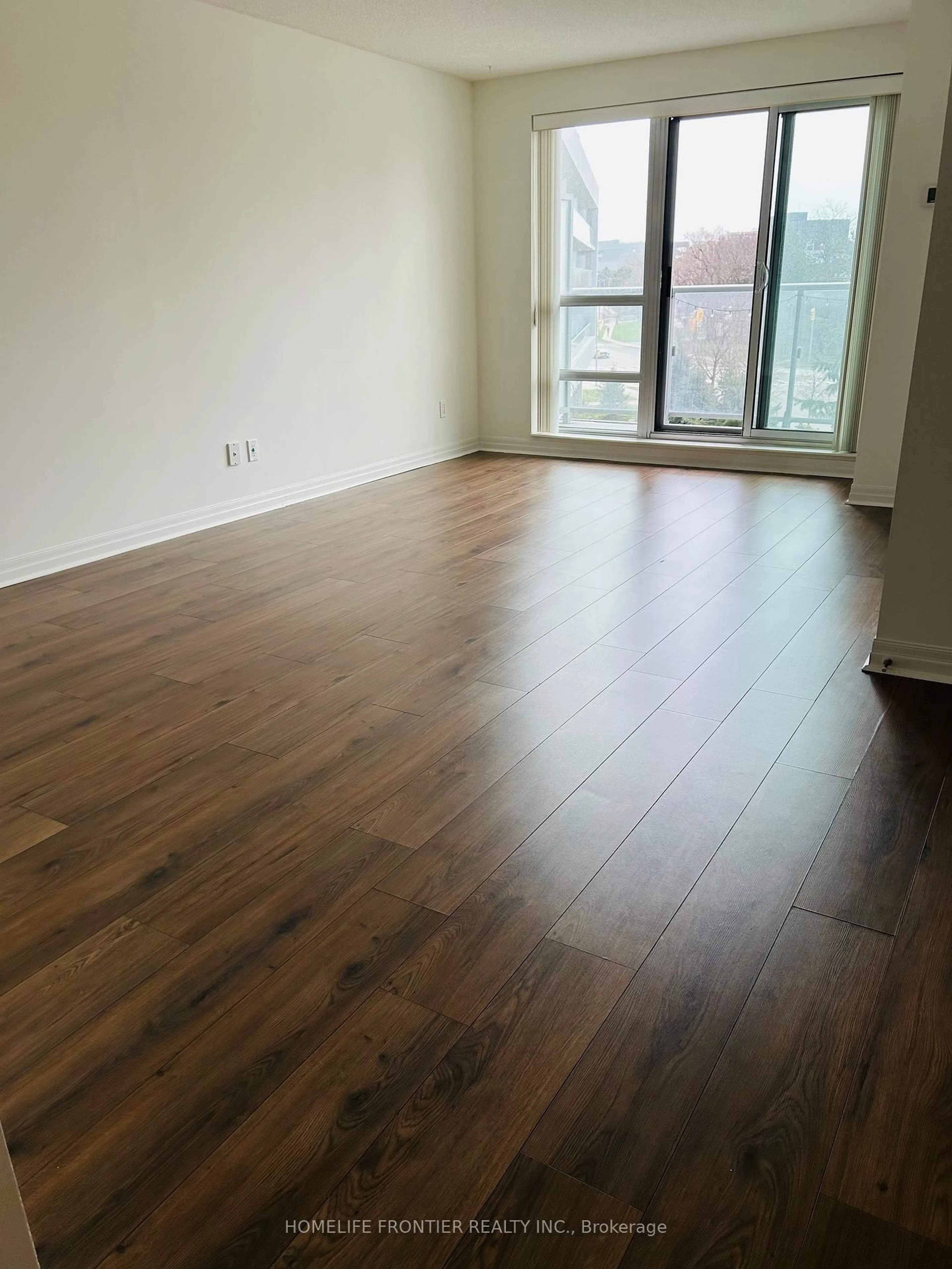 A pic of a room for 2015 Sheppard Ave #203, Toronto Ontario M2J 0B3