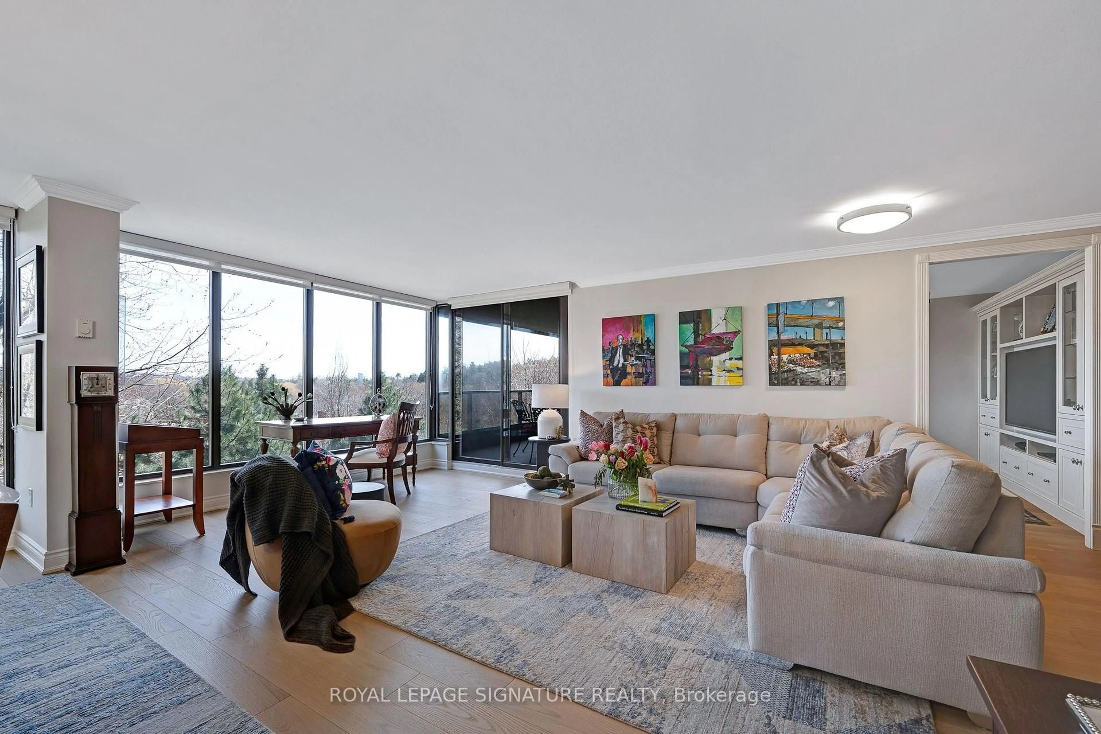 Living room with furniture, unknown for 3900 Yonge St #504, Toronto Ontario M4N 3N6