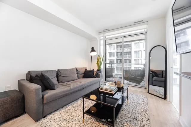 Additional property image - 27 Bathurst St Unit 1012