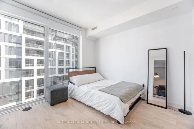 Additional property image - 27 Bathurst St Unit 1012