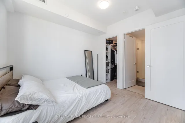 Additional property image - 27 Bathurst St Unit 1012