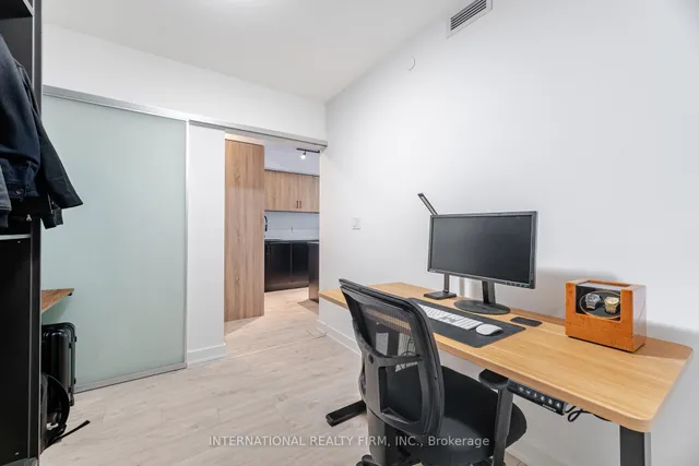 Additional property image - 27 Bathurst St Unit 1012