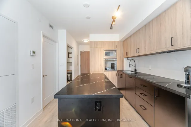 Additional property image - 27 Bathurst St Unit 1012