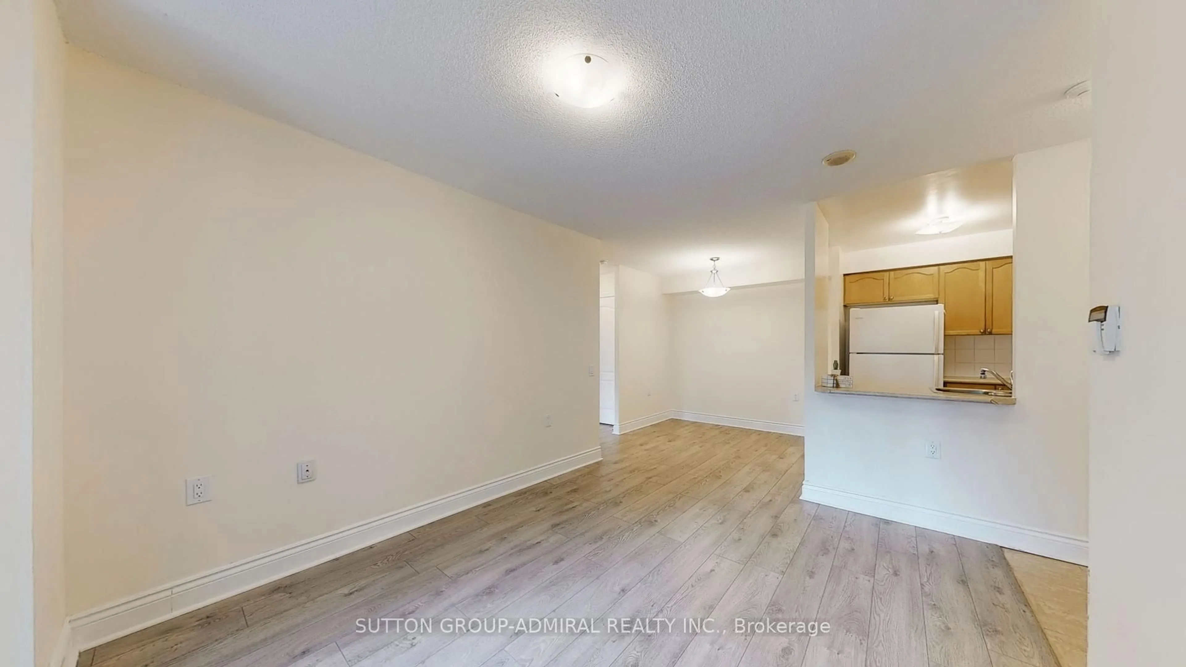 A pic of a room for 21 Hillcrest Ave #313, Toronto Ontario M2N 7K2
