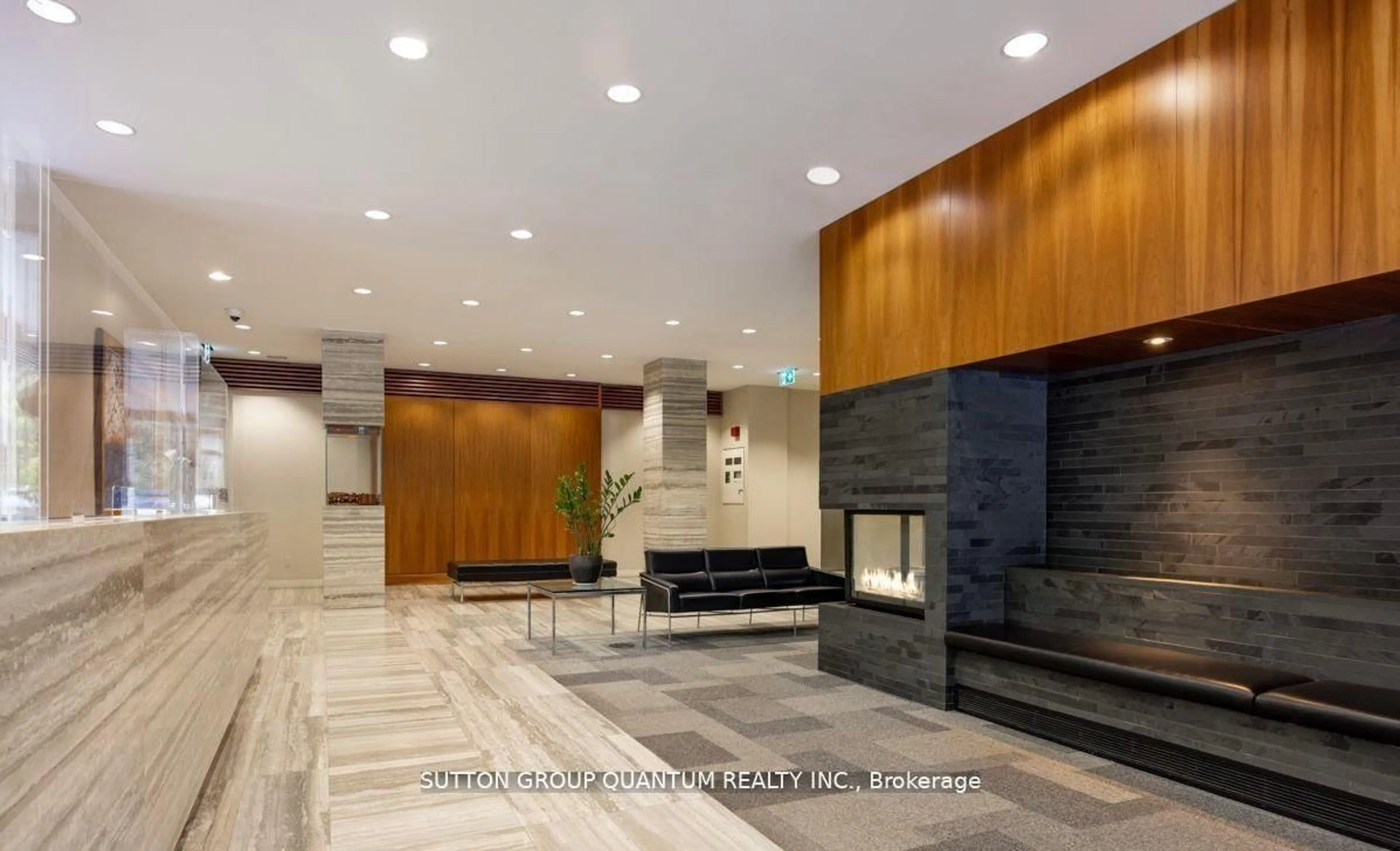 Lobby for 16 Rosedale Rd #614, Toronto Ontario M4W 2P4