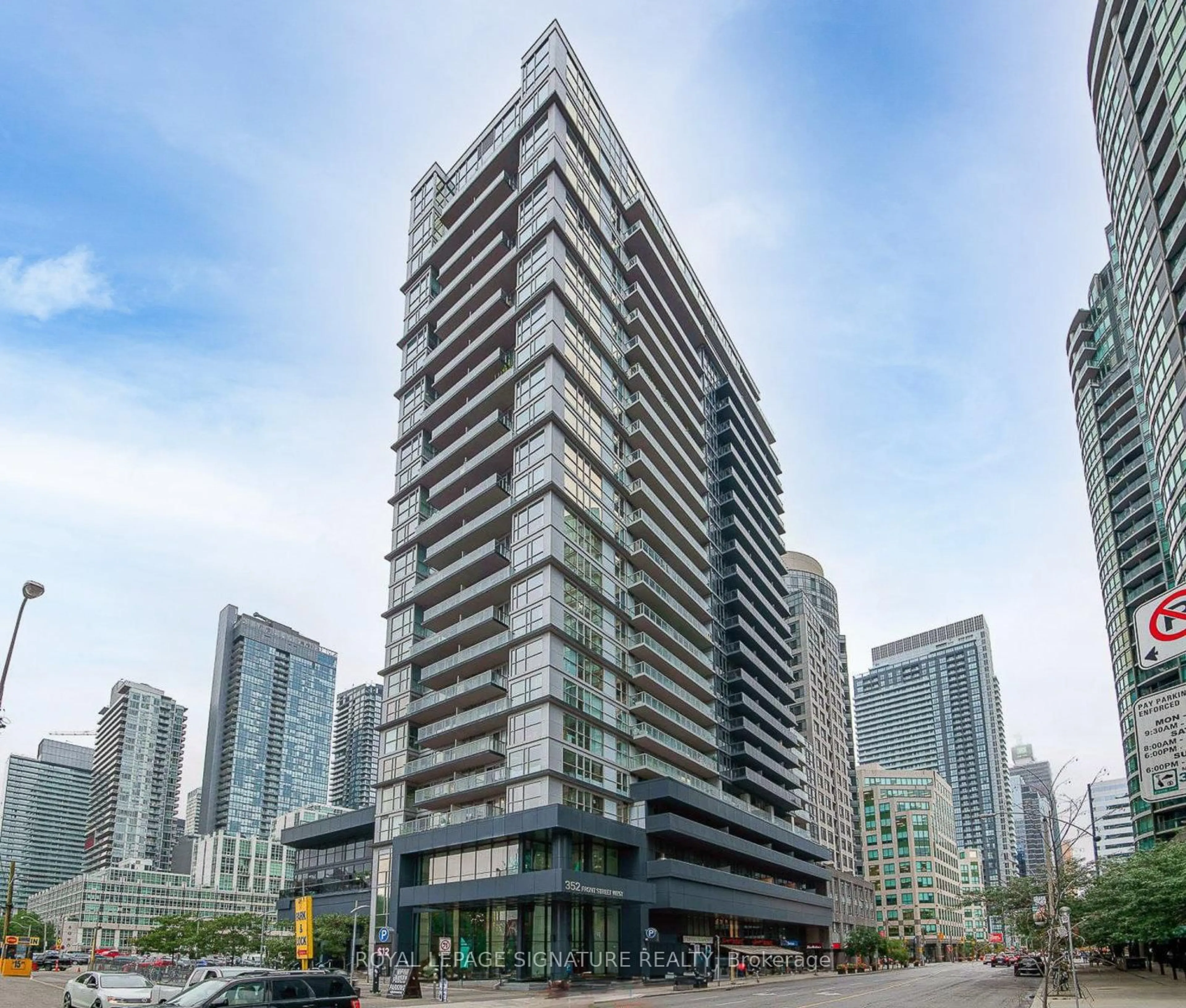 Unknown for 352 Front St #2215, Toronto Ontario M5V 1B5