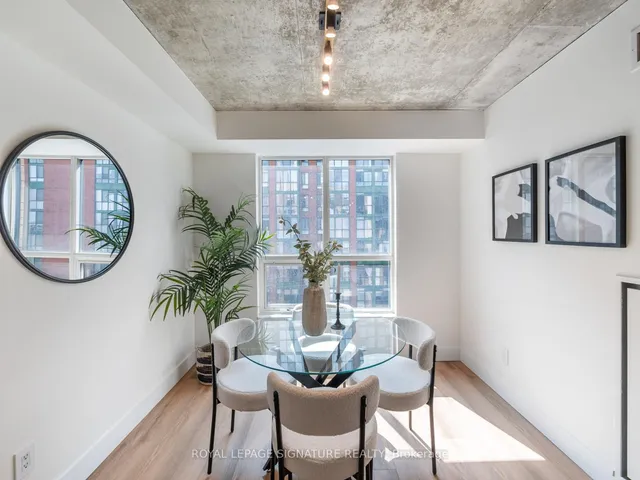 Additional property image - 800 King St Unit 609
