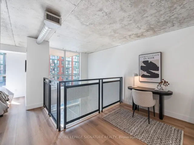 Additional property image - 800 King St Unit 609
