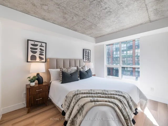 Additional property image - 800 King St Unit 609