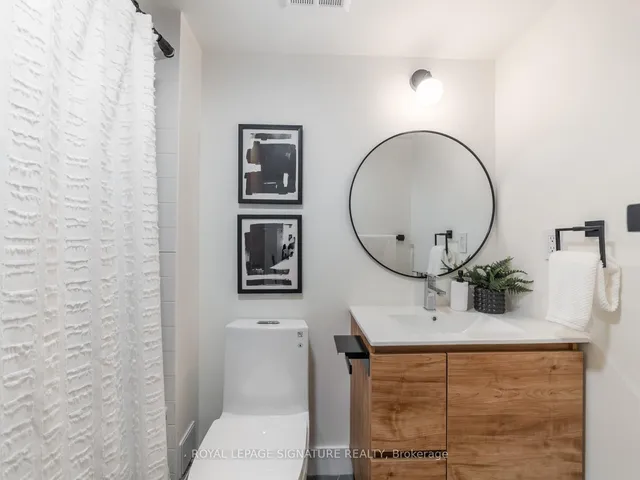 Additional property image - 800 King St Unit 609