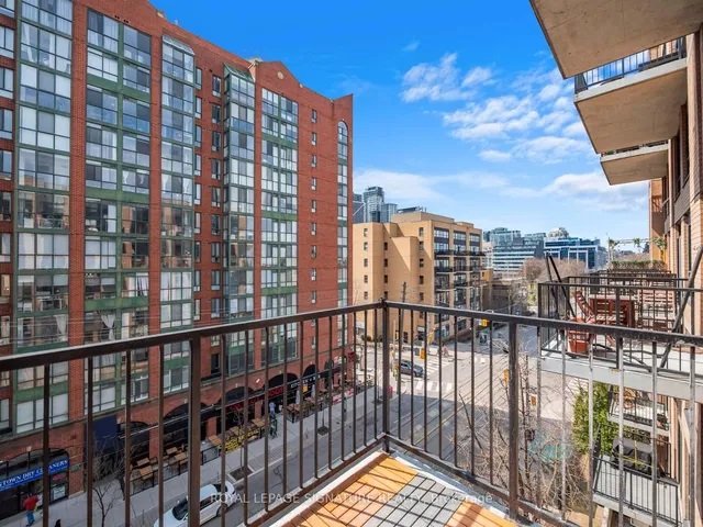 Additional property image - 800 King St Unit 609