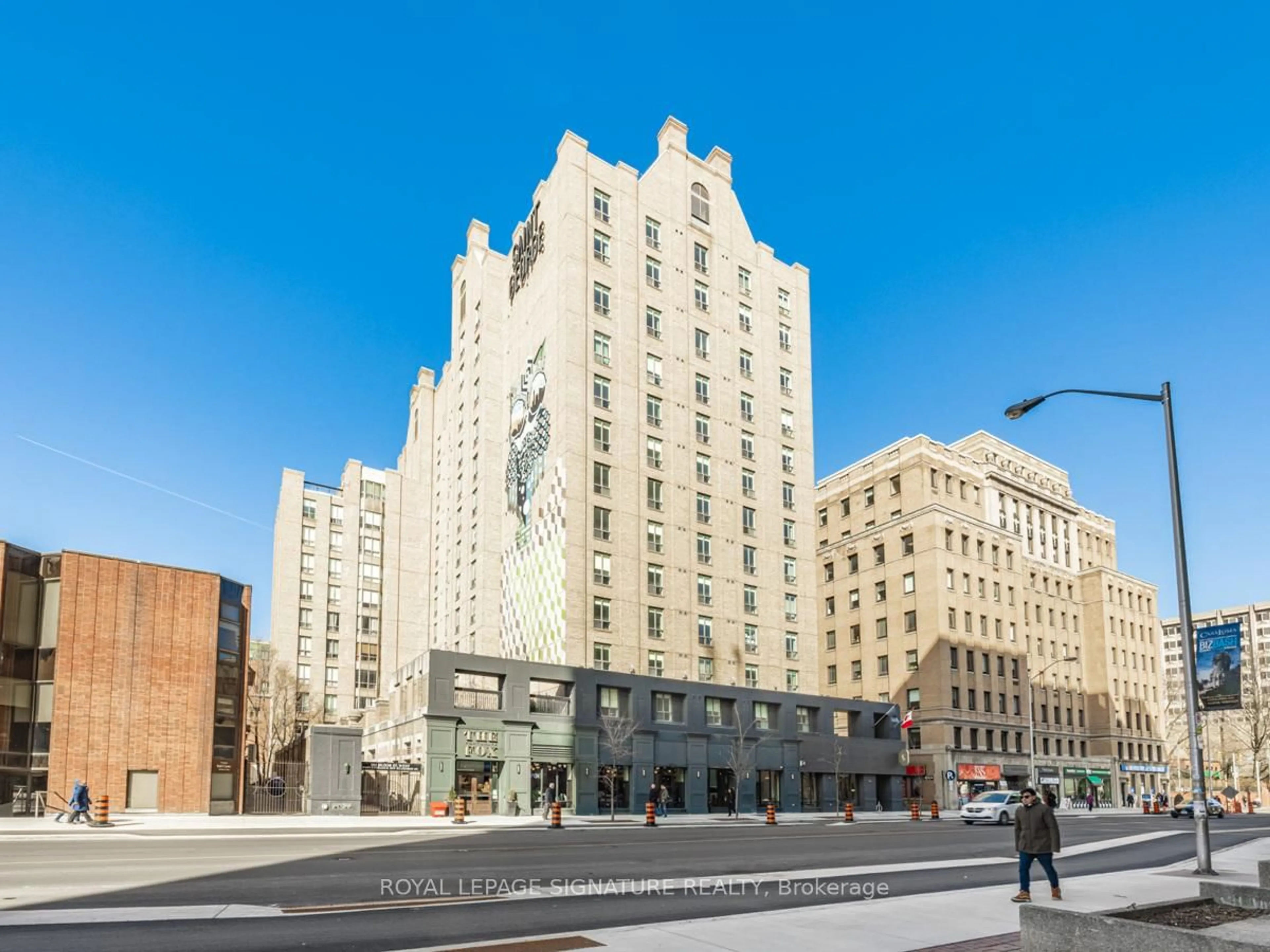 A pic of a room for 284 Bloor St #1005, Toronto Ontario M5S 3B8